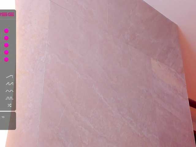 Live sex webcam photo for manelyk10 #273702843