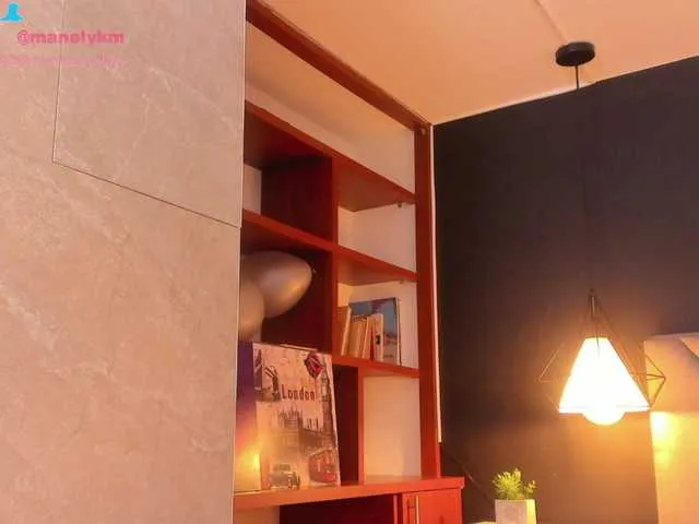 Live sex webcam photo for manelyk10 #274444261