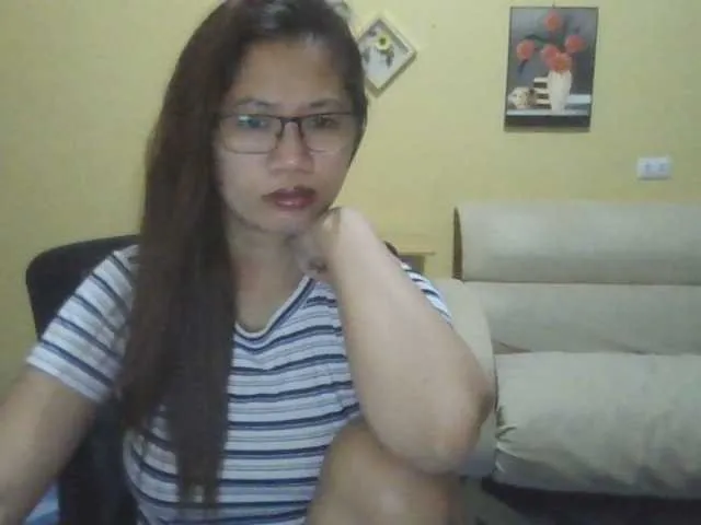 Live sex webcam photo for mangogirl28 #273429066