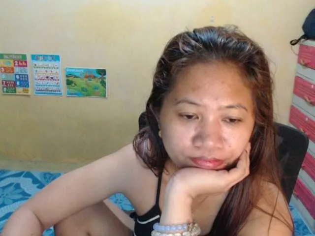 Live sex webcam photo for mangogirl28 #275503877