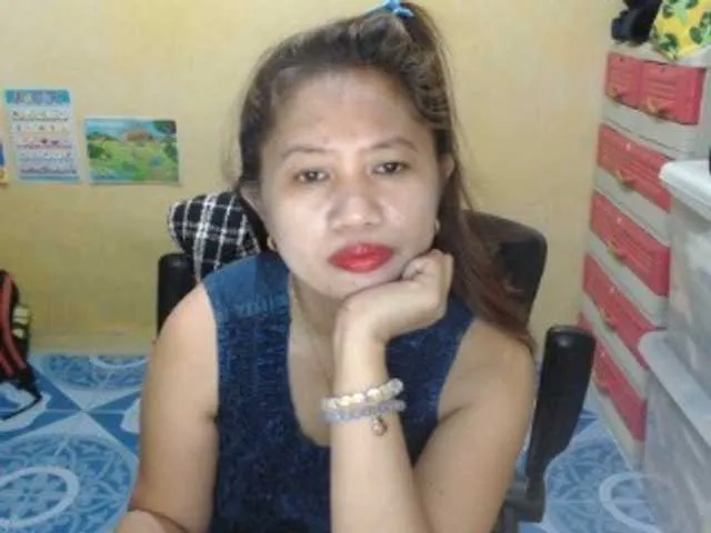 Live sex webcam photo for mangogirl28 #275626897
