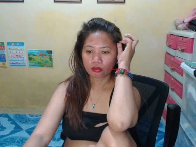 Live sex webcam photo for mangogirl28 #276095653