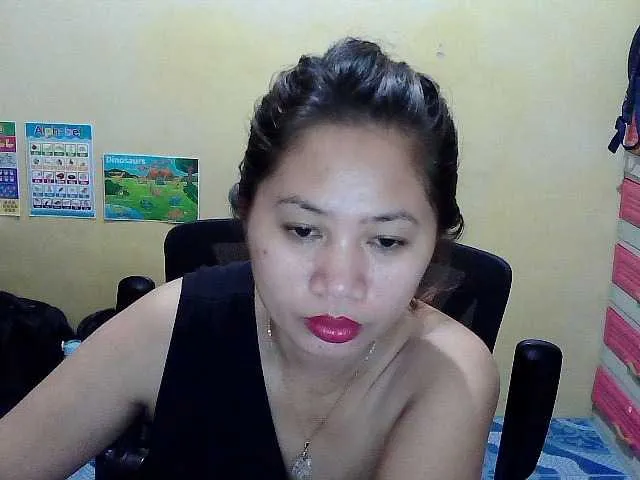 Live sex webcam photo for mangogirl28 #276398996