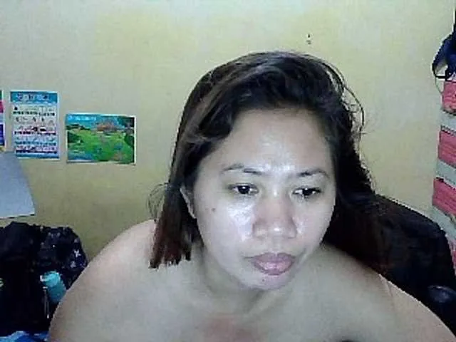 Live sex webcam photo for mangogirl28 #276433541