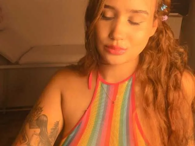 Live sex webcam photo for manuelaparker #276015782