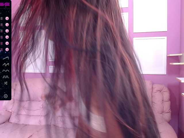 Live sex webcam photo for maray-11 #272207435