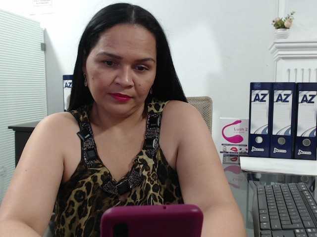 Live sex webcam photo for marcela23 #272809468