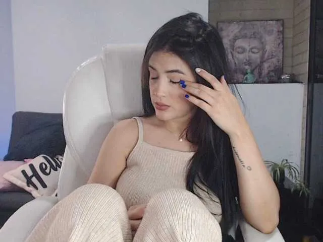 Live sex webcam photo for marcellah #272729727