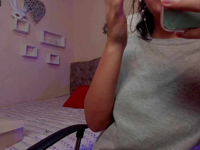 Live sex webcam photo for marcemoreno09 #276381606