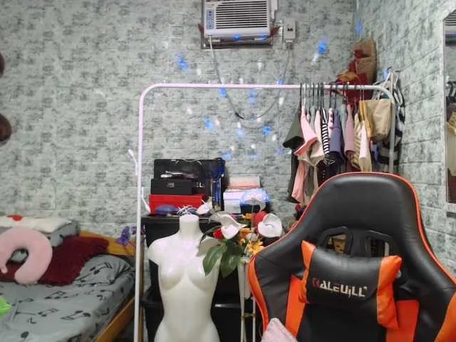 Live sex webcam photo for marga1993 #277877132