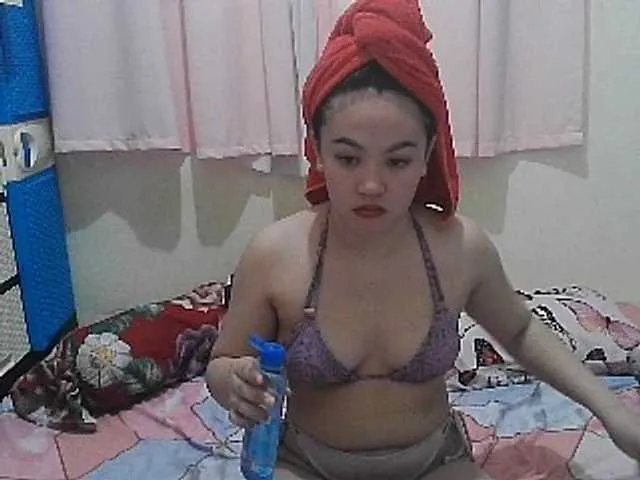 Live sex webcam photo for margareth21 #292172659