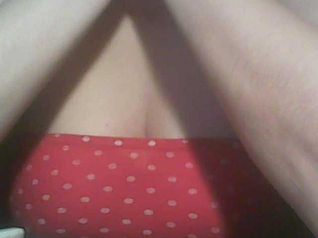 Live sex webcam photo for margosh-364 #290491175