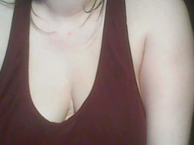 Live sex webcam photo for margosh-364 #290677916