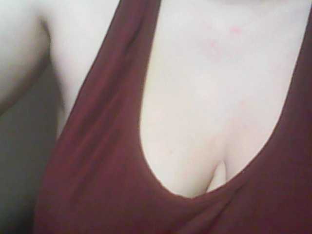 Live sex webcam photo for margosh-364 #290685802