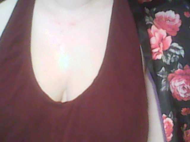 Live sex webcam photo for margosh-364 #290872790