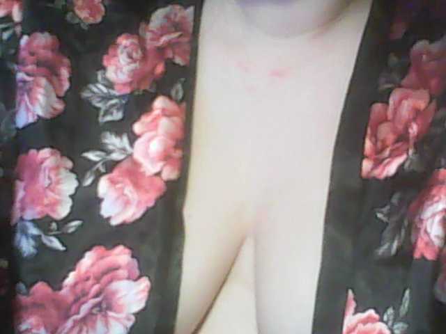 Live sex webcam photo for margosh-364 #290925696