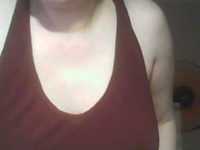 Live sex webcam photo for margosh-364 #291377551