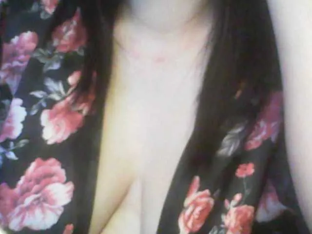 Live sex webcam photo for margosh-364 #293787716