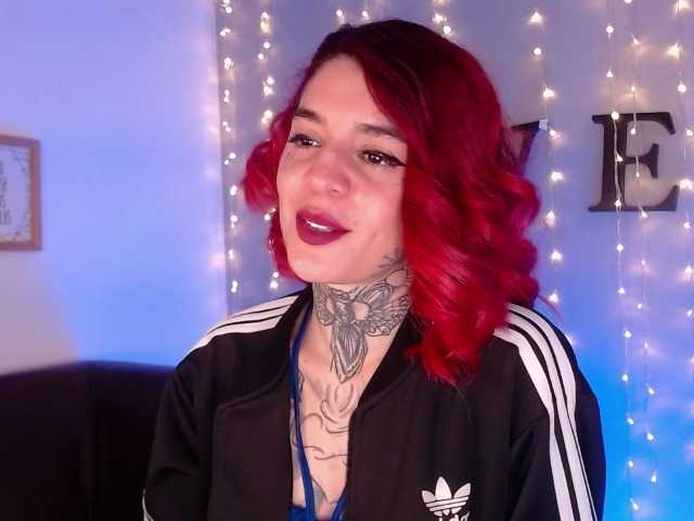 Live sex webcam photo for maria-archer #277136917
