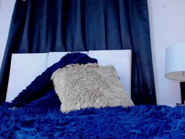 Live sex webcam photo for maria-camilac #272383056