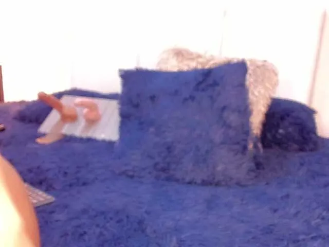 Live sex webcam photo for maria-camilac #272738906