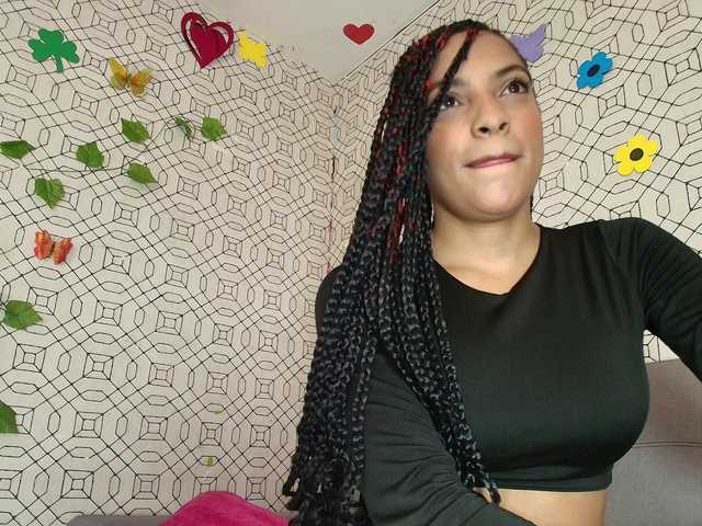 Live sex webcam photo for maria-rosse #277912175