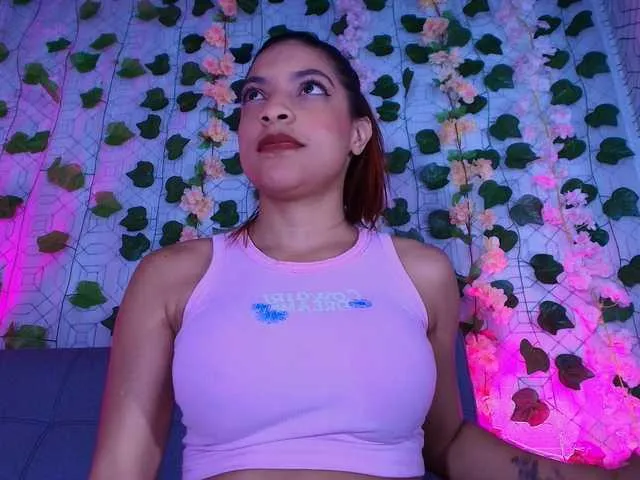 Live sex webcam photo for maria-rosse #291144189