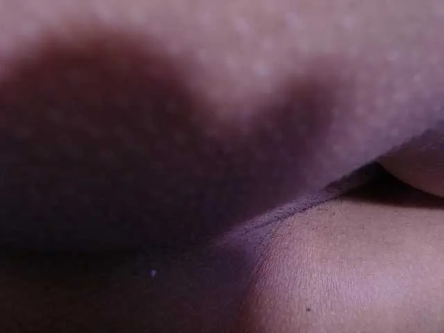 Live sex webcam photo for maria-rosse #291145967