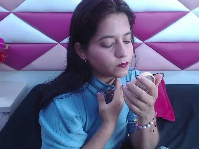 Live sex webcam photo for mariaclay #290407151