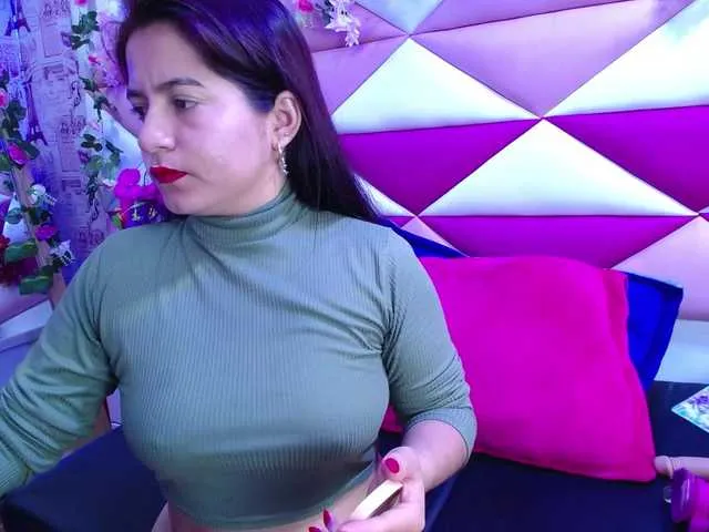 Live sex webcam photo for mariaclay #291062668