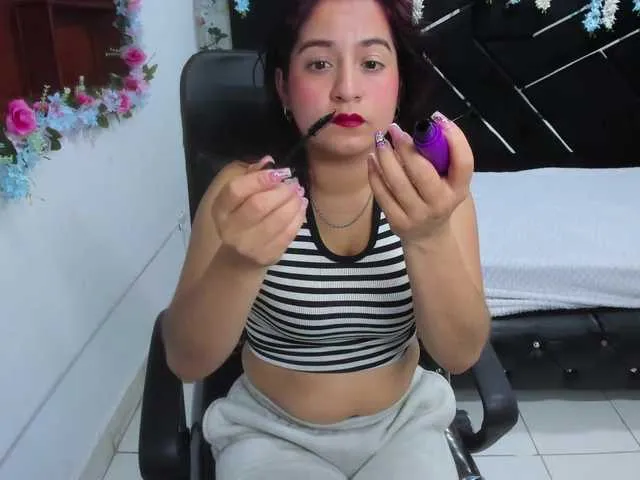 Live sex webcam photo for mariaclay #292599596