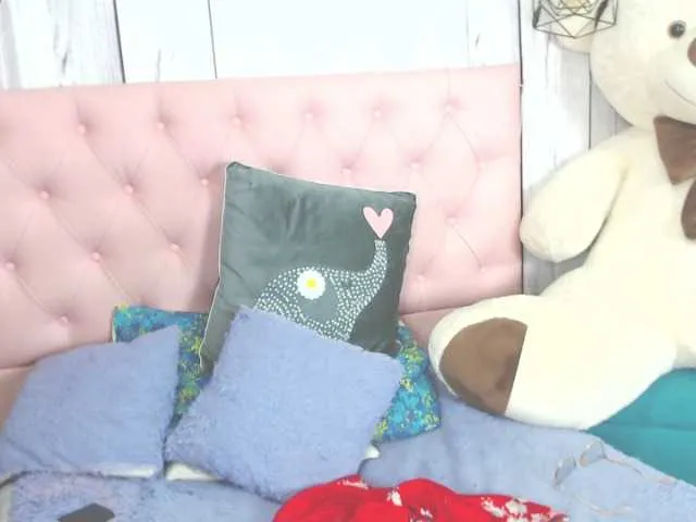 Live sex webcam photo for mariamlemoure #271850620