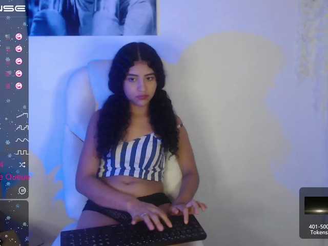 Live sex webcam photo for mariana-18- #272573668