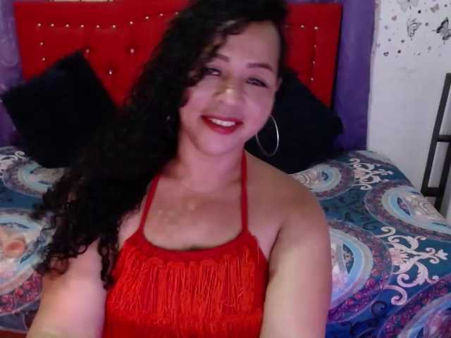 Live sex webcam photo for mariana-frizzy #276286187