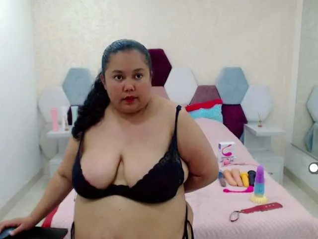 Live sex webcam photo for marianabbw #276269988