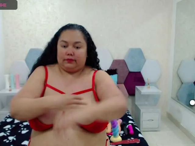 Live sex webcam photo for marianabbw #276691059