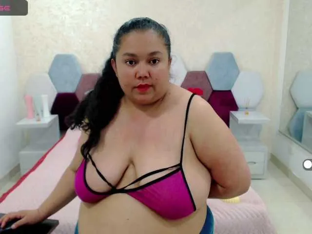 Live sex webcam photo for marianabbw #276917544