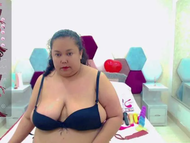 Live sex webcam photo for marianabbw #277306885