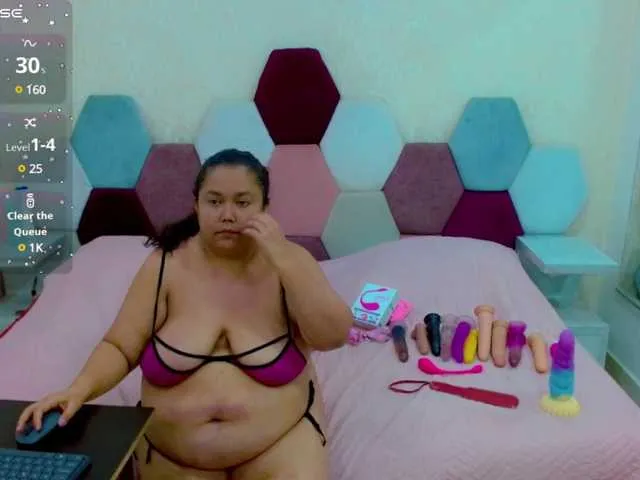 Live sex webcam photo for marianabbw #290802477