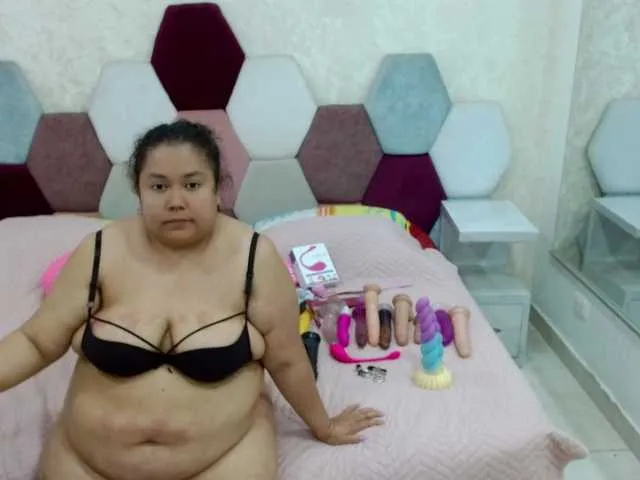 Live sex webcam photo for marianabbw #291141377