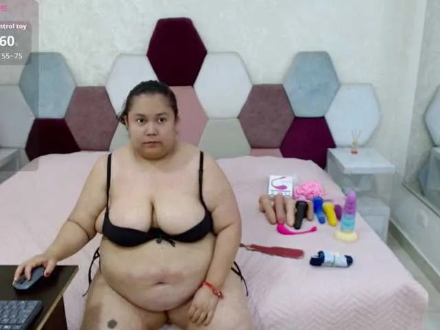 Live sex webcam photo for marianabbw #293104444