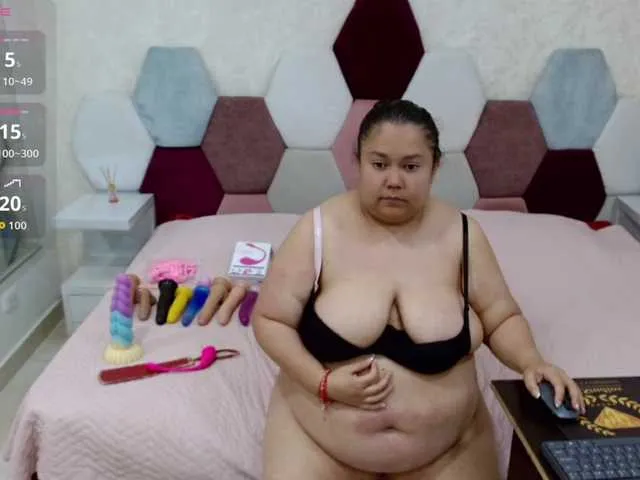 Live sex webcam photo for marianabbw #293395305