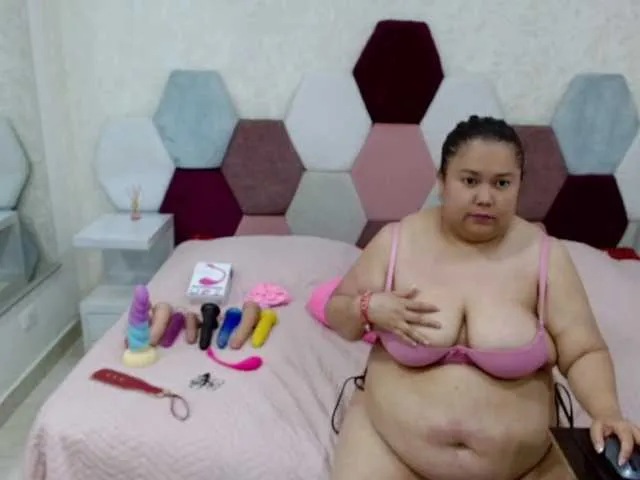 Live sex webcam photo for marianabbw #293399754