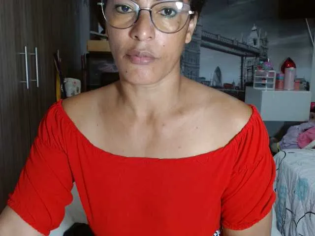 Live sex webcam photo for marianagrey #290235655