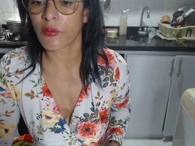 Live sex webcam photo for marianagrey #291289393