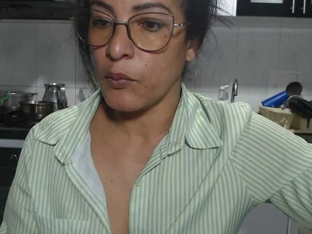 Live sex webcam photo for marianagrey #291549827