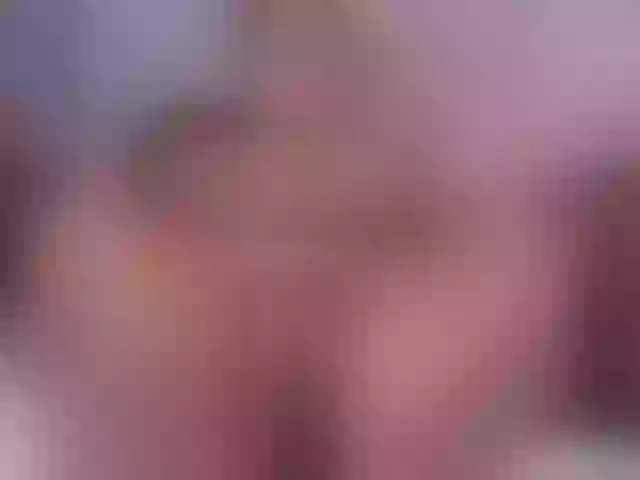 Live sex webcam photo for marianaruizz #290856063