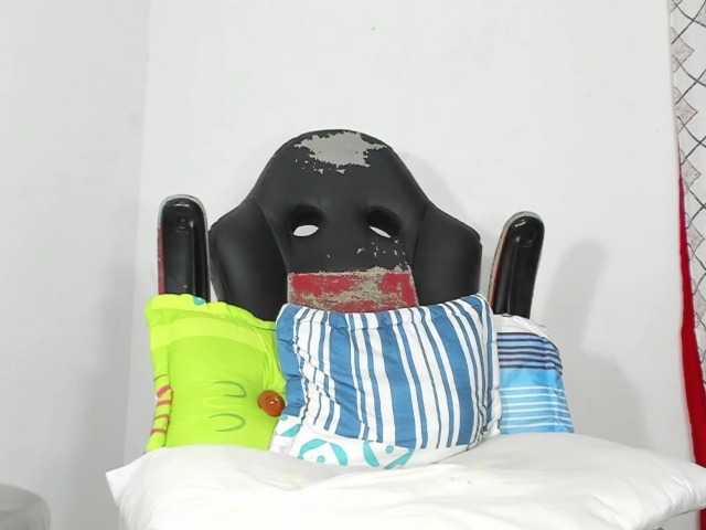 Live sex webcam photo for marianasexy6 #276063479