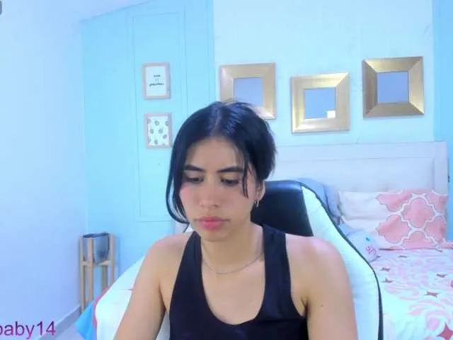Live sex webcam photo for marianaxxx- #277190119