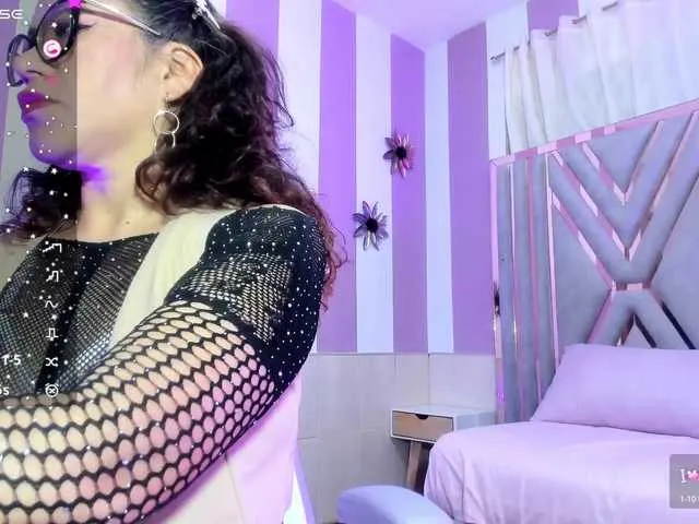 Live sex webcam photo for mariapaulac #290373157